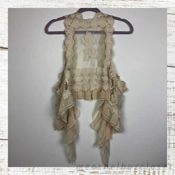 Umgee Ivory Cream Lace Ruffle Flowy Sheer Vest - Picture 2 of 8